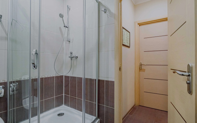 Отель Априори