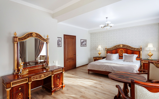 Harmony Garmoniya Boutique Hotel
