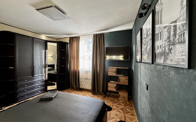 V 3 Minutakh ot Morya Private House