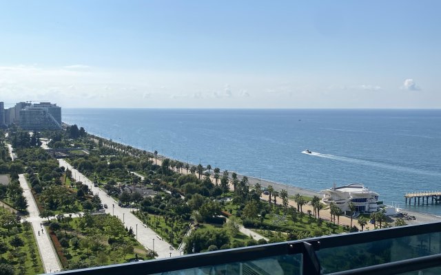 Апартаменты Beach Tower Sea View