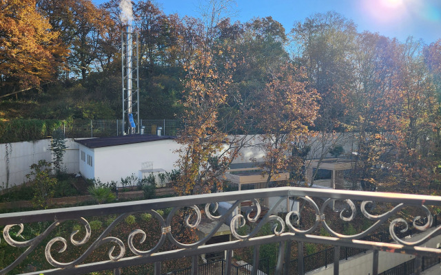 V Zhk Merkato s Basseynom Flat