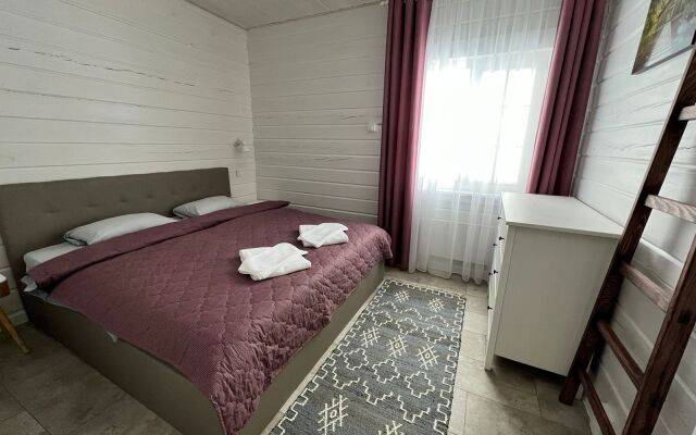 Частный Дом Озеро Лунное 5