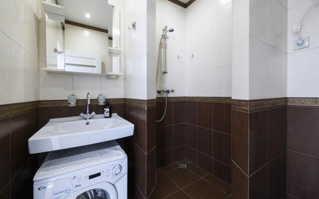 Oplot - Delyuks s terrasoj 3 Apartments
