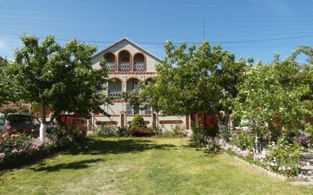 Marina Guest House