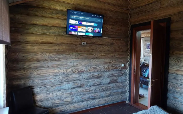 Levkovo Village Chalet