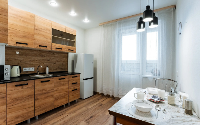 Uyutnaya S Dizaynerskim Remontom V Novom Dome Flat