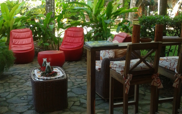Residencia Del Paseo Apart-Hotel
