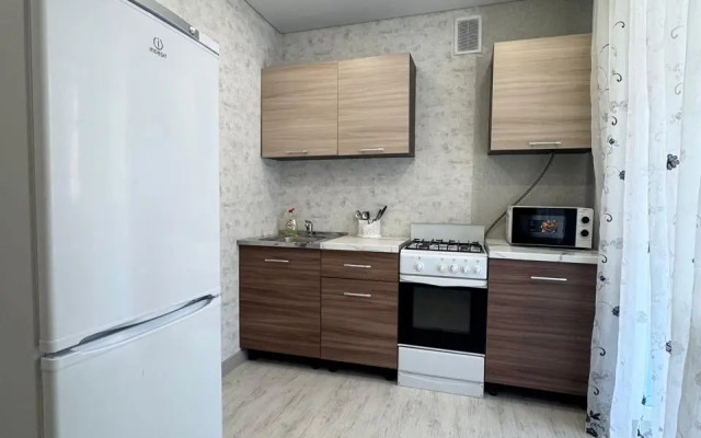 Ul.lazurnaya d.31 Flat