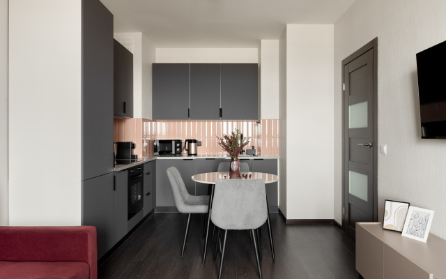 MyhomeYourhome Na Prospekte Budennogo D.21 K.1 Apartments