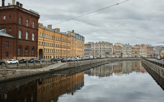 Svetlaya i Uyutnaya Kvartira v Samom Tsentre Flat
