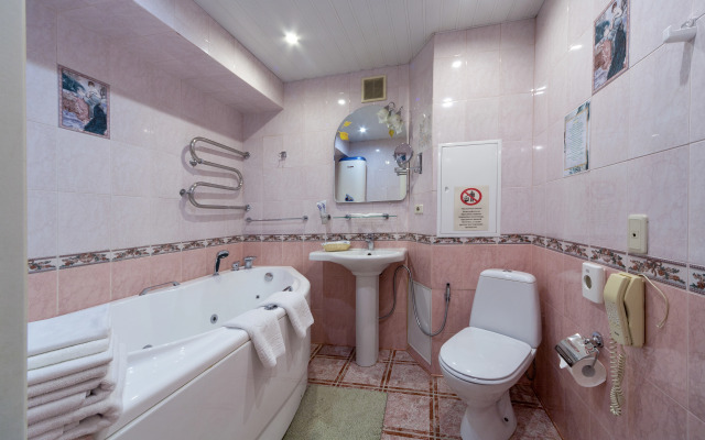 Отель МосУз (Московско-Узбекский гостинично-коммерческий центр)