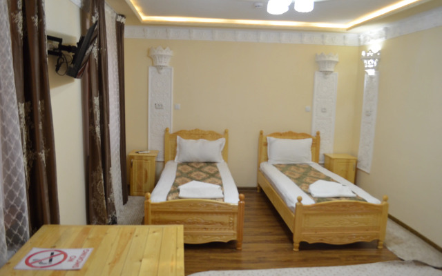 Elemir Registan Boutique-hotel