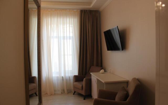 Меблированные комнаты Roma Hotel