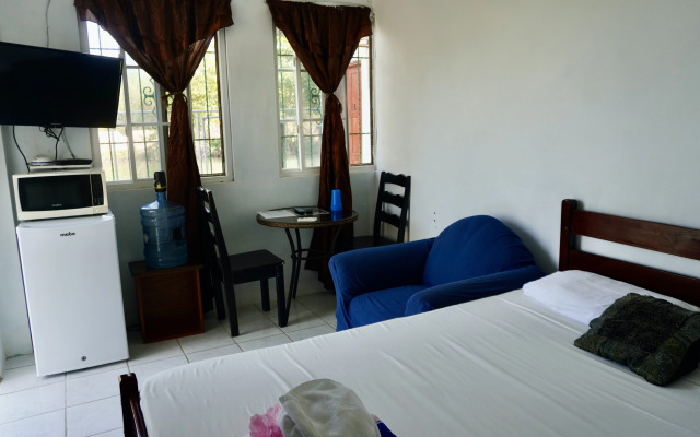 See Belize Sunroom Apartments