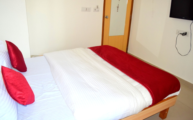 D Veeray Hotel by Sky Stays