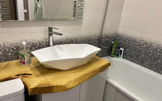 Yarkaya Dizajnepskaya Na Naberezhnoj Flat