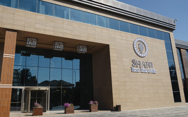 Shani Resort & Villas Hotel