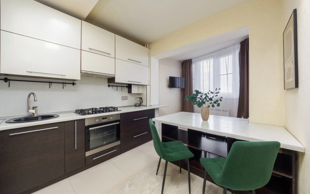 Odnokomnatnaja s vidom na gorod Flat