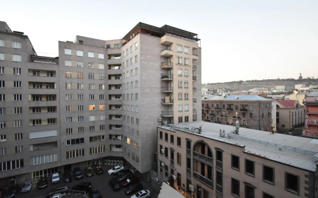 3-Komn. V Novostroyke, Ulitsa In Yerevantsu,hh331 Flat