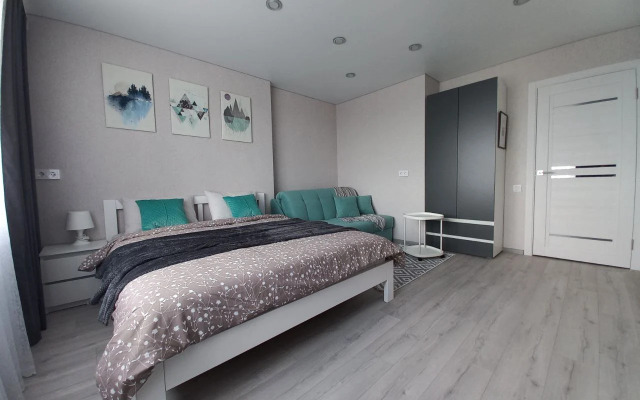 Kak Doma Tolko Luchshe Flat