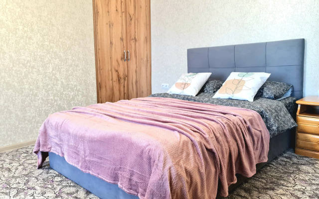 Апартаменты на Суханова 4А