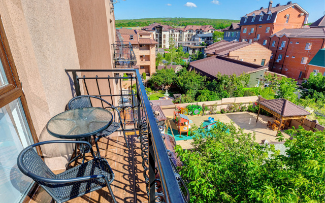 Bariny Hotel