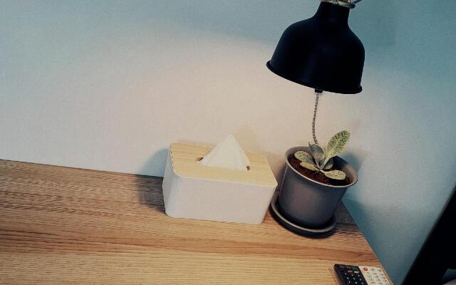 Отель Into the Town