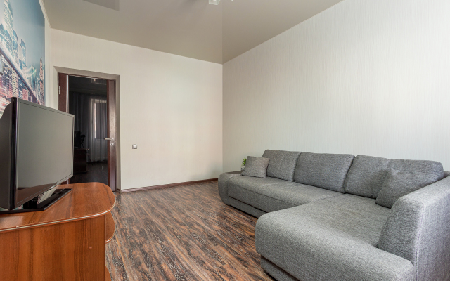 Апартаменты Уютная Квартира с Новым Ремонтом