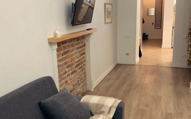 Апартаменты ПИТЕРСКАЯ КВАРТИРА В САМОМ ЦЕНТРЕ ГОРОДА