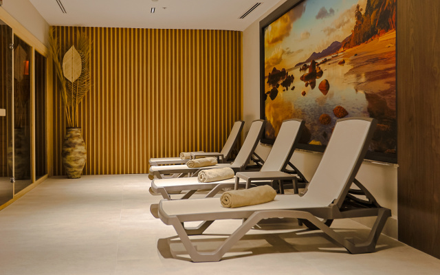 Khora Suites