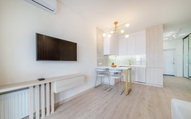 S Shikarnyim Vidom Na Park Chelyuskintsev Bulbash Apartments
