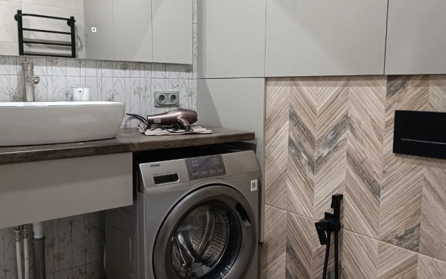 Tvoya Kvartira Na Vyucheyskogo 31 Flat