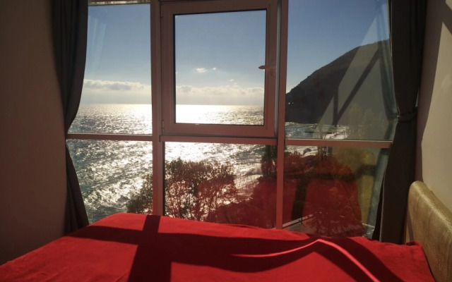 Апартаменты Видовые на Прибрежной 7 в Партените 1