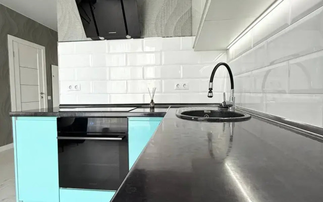 12 Dizaynerskaya V Zhk Raz Dva Tri Flat