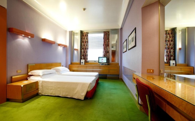 Classic Double room (full double bed)