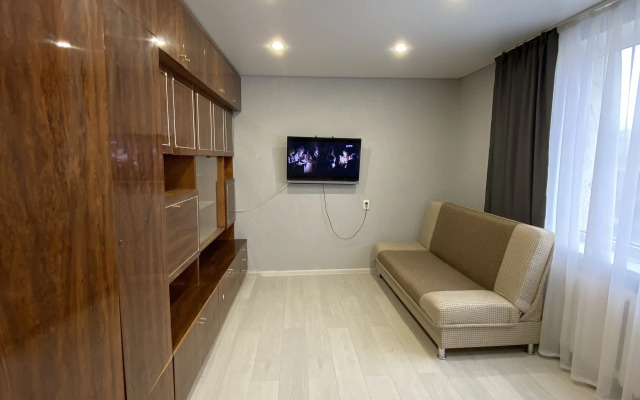 Na Nekrasova, 1a Flat