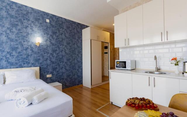 Next Orange Aparthotel Official