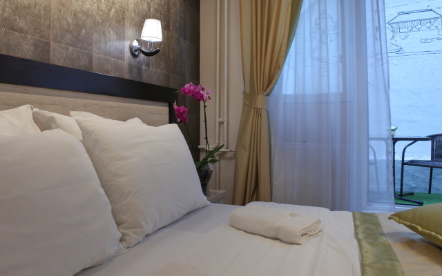 Hotel Vozarev
