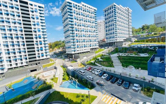 Ctudiya C Balkonom I Vidom Na Gory Flat