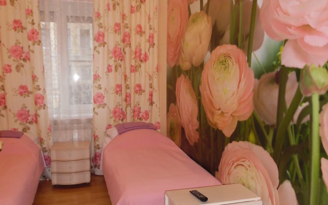 Отель Bon-Appart on Bolshaya Morskaya 31 - Irena Guest House