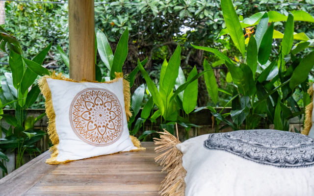 Chakola with Koi Pond Villa