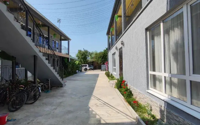 Ostrovok Guest house