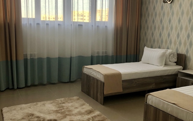 Tarlan Hotel