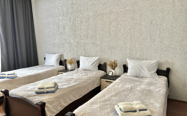 Квартира ArtHouse Dombay 10