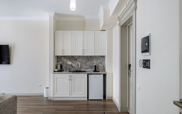 Отель Атлантис Марина