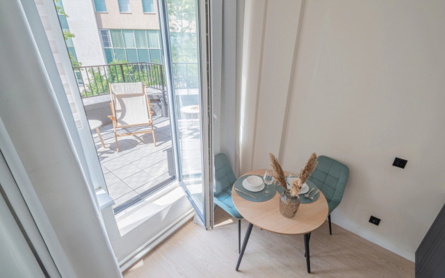Apartamenty Comfort Life na Hersonskoj s terrasoj