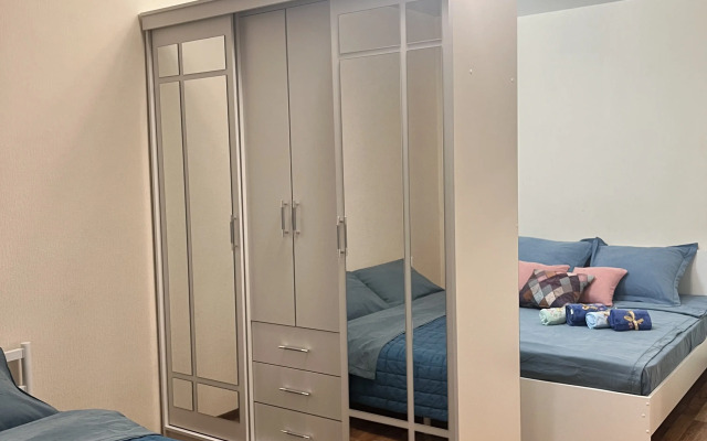 Uyutnaya Nedaleko Ot Tsentra Goroda Flat