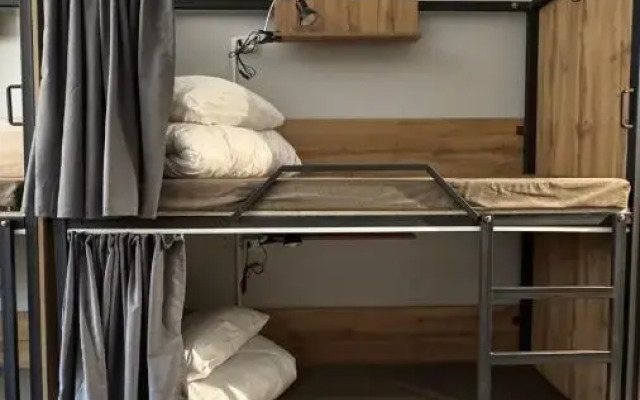 Luchshiy Sayakhat Hostel