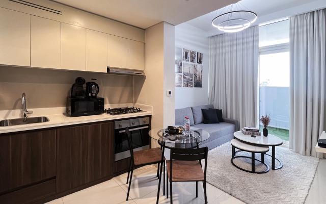 Keyrock Living 1BR Luxury Apartments