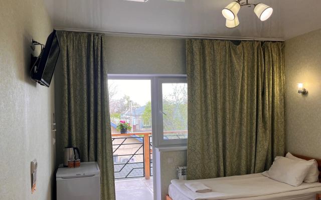 M33 Guest House